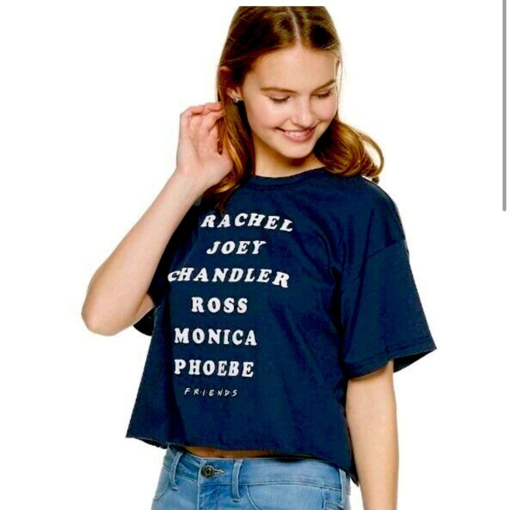 FRIENDS LIST GRAPHIC TEE Size S/M